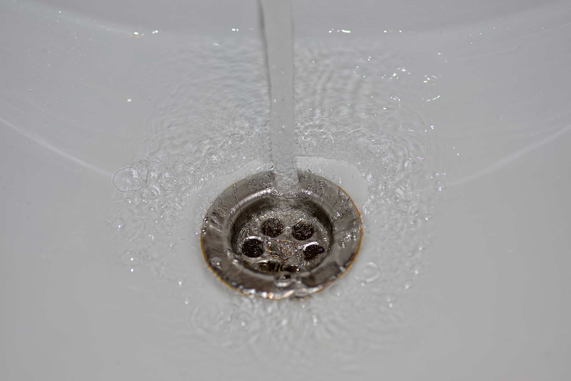 A2B Drains provides services to unblock blocked sinks and drains for properties in Chalfont St Peter.